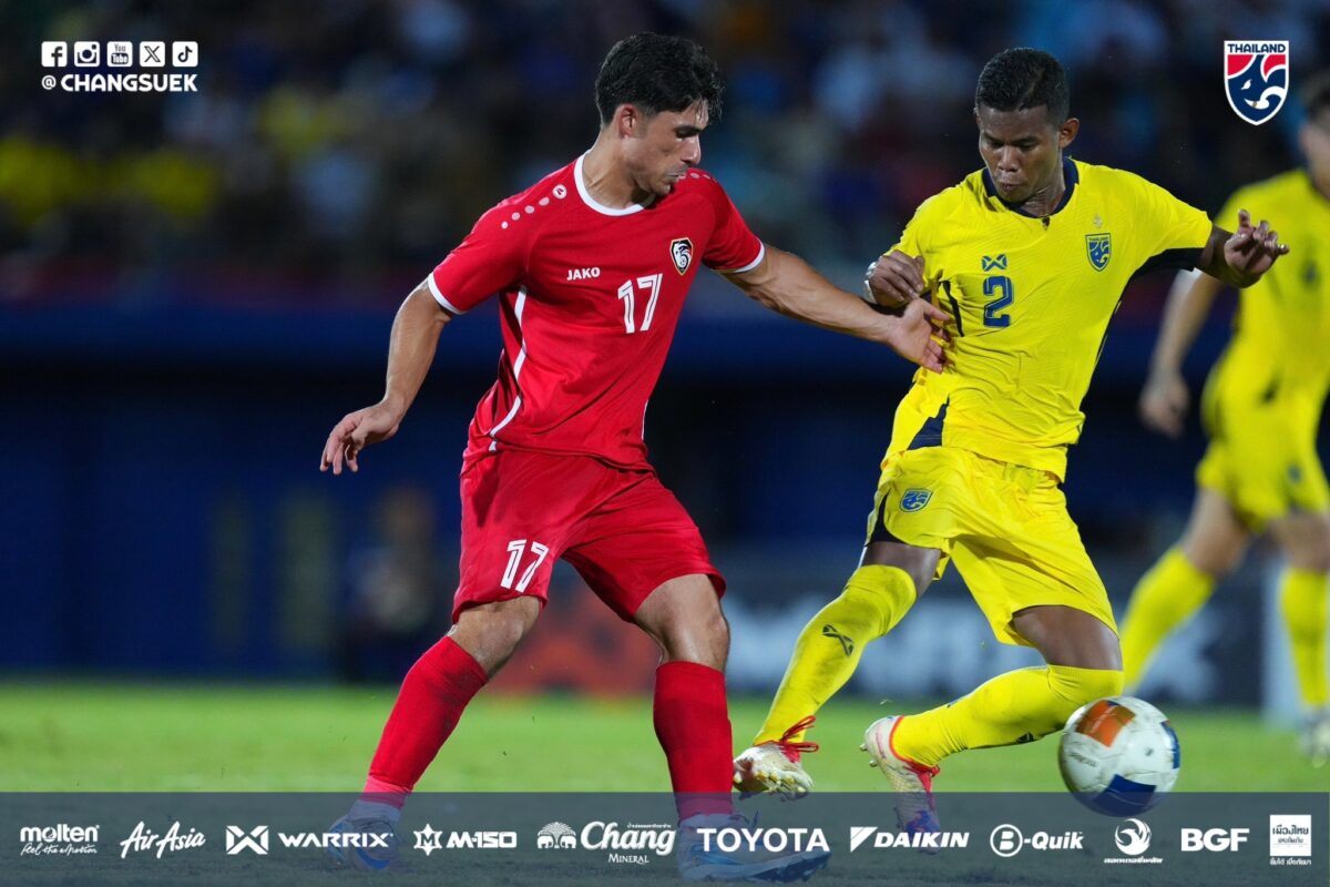 Thái Lan vô địch King’s Cup: Madam Pang thưởng gần 5 tỉ đồng, khen nức nở Chanathip- Ảnh 8. Thái Lan vô địch King’s Cup: Madam Pang thưởng gần 5 tỉ đồng, khen nức nở Chanathip- Ảnh 8.