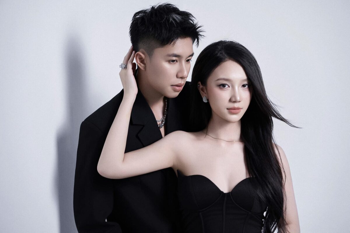 Trên mạng xã hội, Long Vũ và Thùy Dương cũng thường xuyên tương tác với nhau. Cặp đôi đã có những khoảnh khắc ăn ý khi thực hiện các bộ ảnh thời trang ấn tượng.