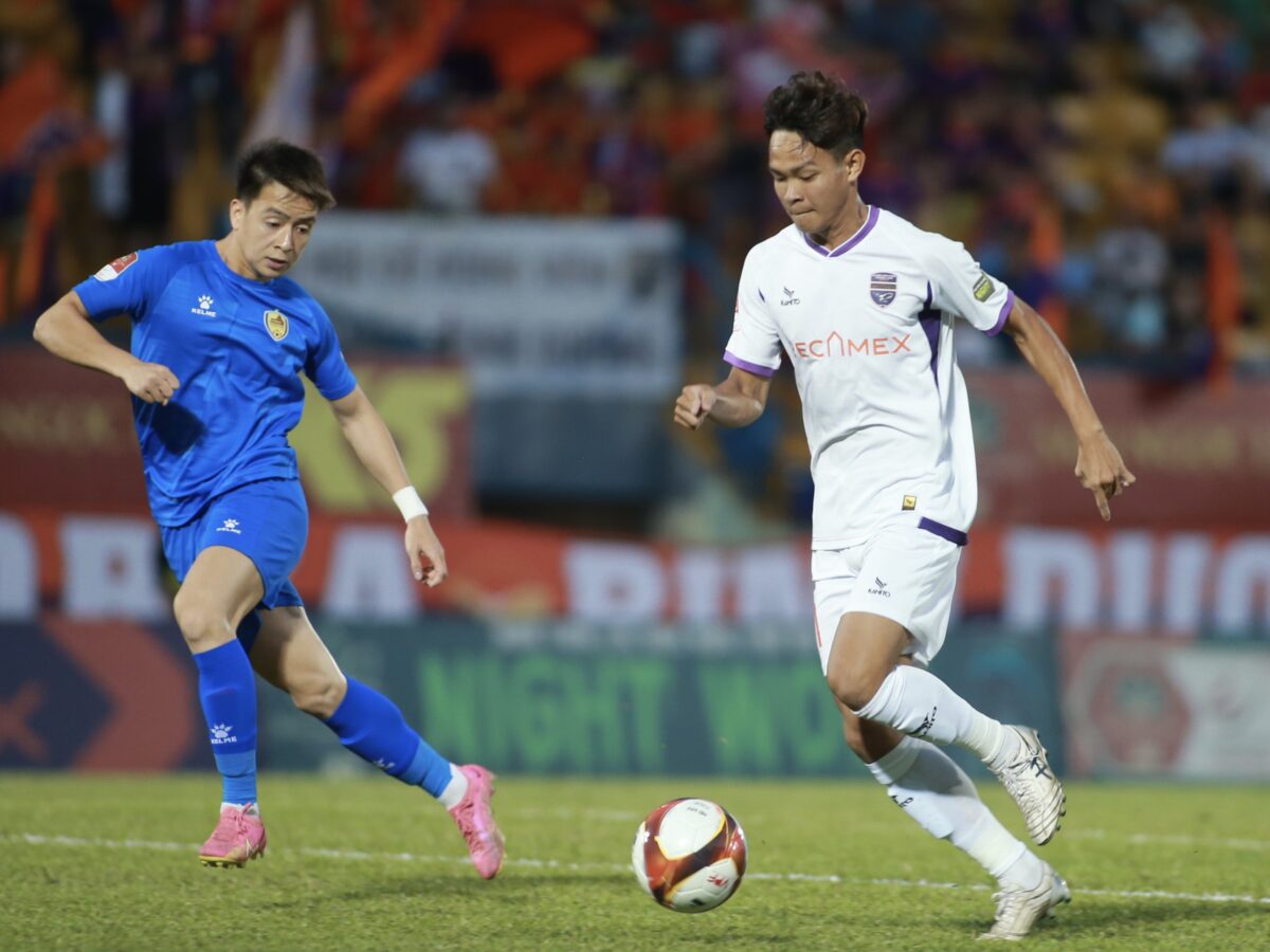 Bùi Vĩ Hào tạo bão với khả năng kiếm… phạt đền ở đội tuyển Việt Nam- Ảnh 2. Bùi Vĩ Hào tạo bão với khả năng kiếm… phạt đền ở đội tuyển Việt Nam- Ảnh 2.