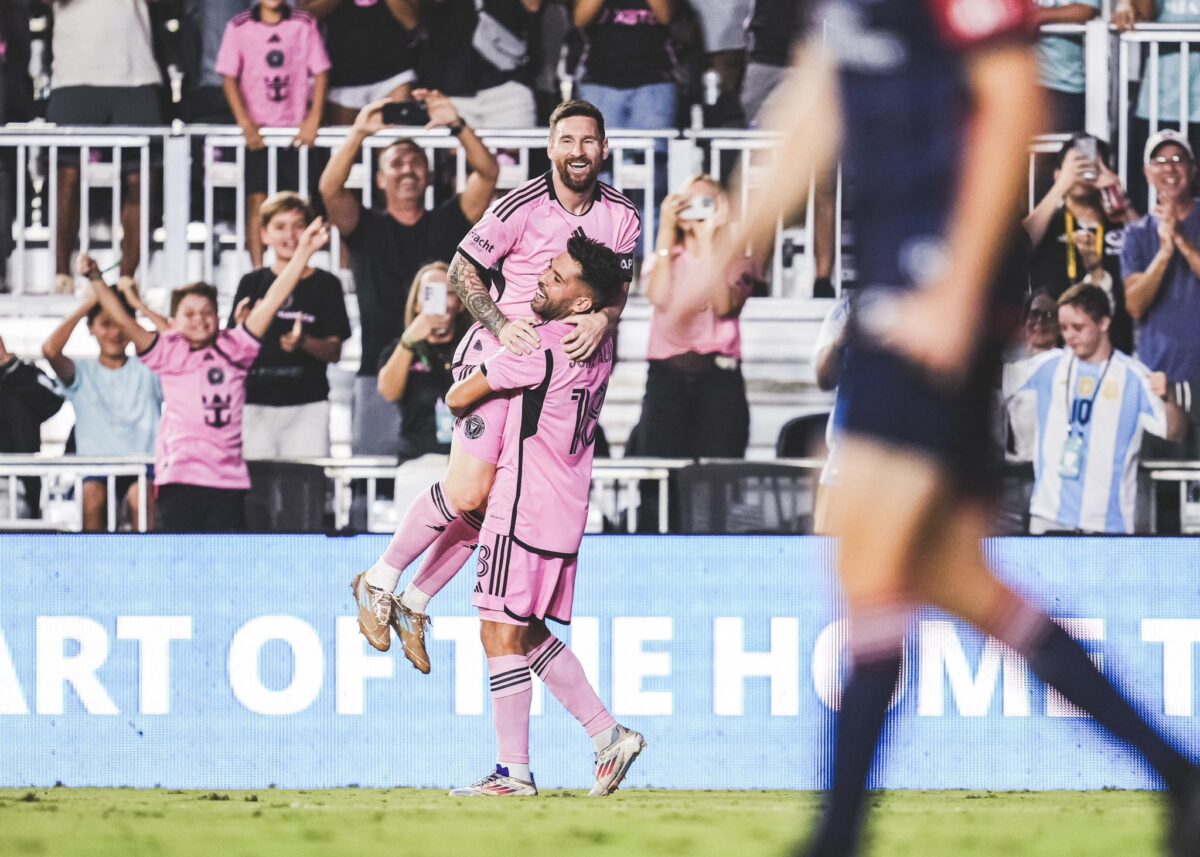 Lộ lý do FIFA chọn Inter Miami dự Club World Cup 2025: Messi và Suarez ‘quá khủng’- Ảnh 3. Messi...