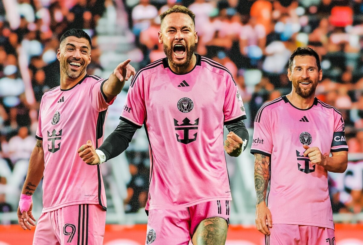 Viễn cảnh bộ ba MSN (Messi, Suarez, Neymar) tái hợp tại Inter Miami ngày càng được củng cố Viễn cảnh bộ ba MSN (Messi, Suarez, Neymar) tái hợp tại Inter Miami ngày càng được củng cố
