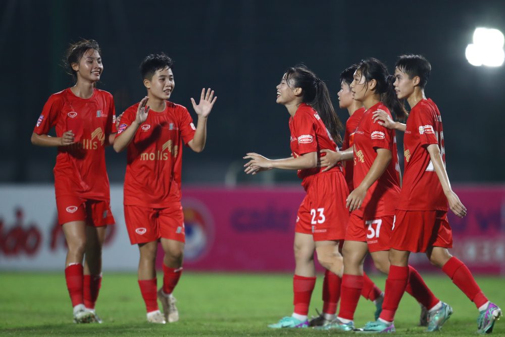 Hồng Yêu mở điểm, U.19 Phong Phú Hà Nam bảo vệ thành công ngôi vô địch- Ảnh 1. Hồng Yêu mở điểm, U.19 Phong Phú Hà Nam bảo vệ thành công ngôi vô địch- Ảnh 1.