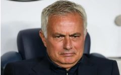 Jose Mourinho muốn trở lại Premier League Jose Mourinho muốn trở lại Premier League