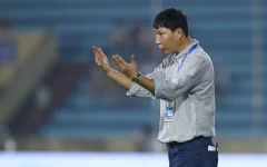 HLV Kim Sang-sik đi một nước cờ lạ, đội tuyển Việt Nam tính toán điều gì? HLV Kim Sang-sik đi một nước cờ lạ, đội tuyển Việt Nam tính toán điều gì?