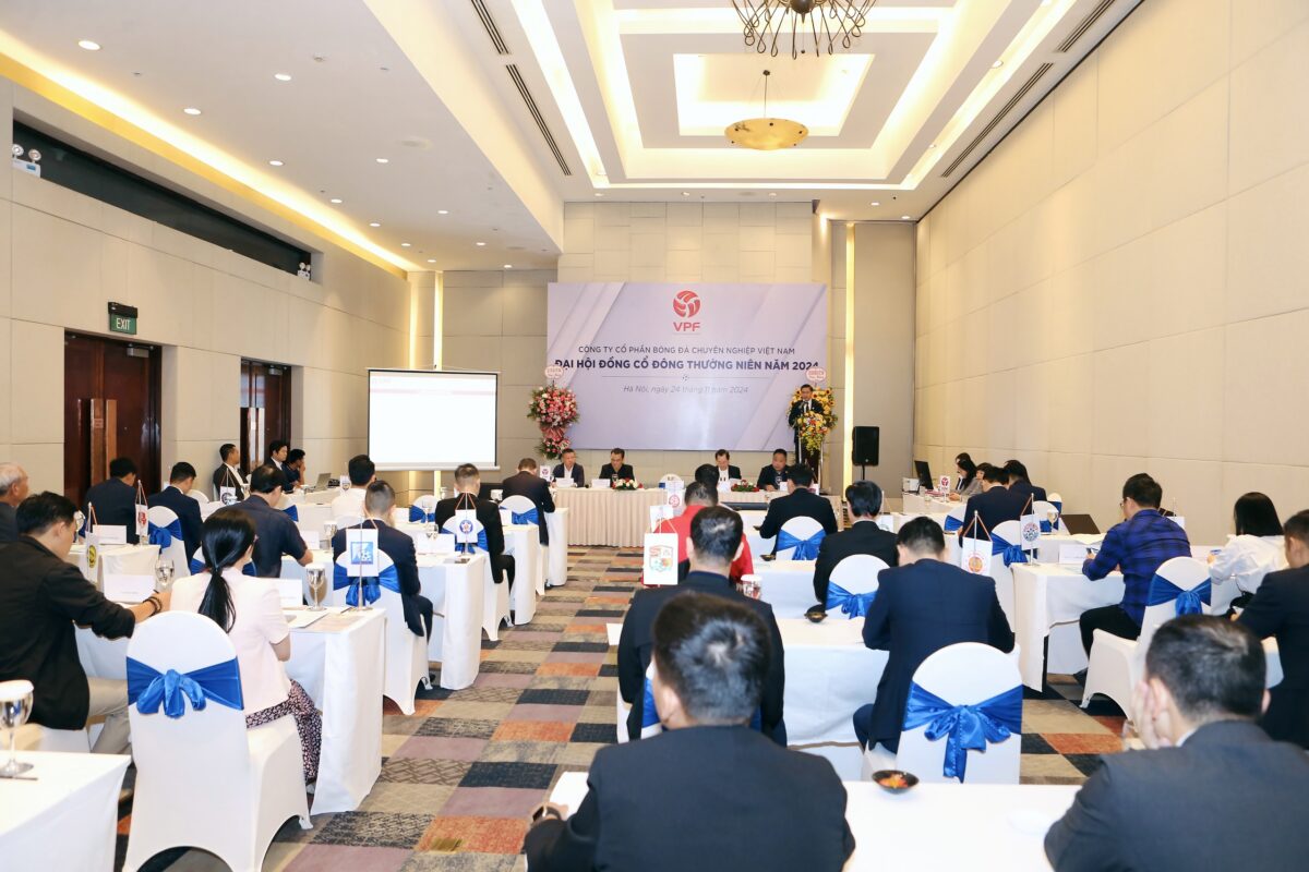 VPF doanh thu 'khủng', tiền hỗ trợ các CLB tăng đột biến gần 46 tỉ đồng- Ảnh 3. VPF doanh thu 'khủng', tiền hỗ trợ các CLB tăng đột biến gần 46 tỉ đồng- Ảnh 3.