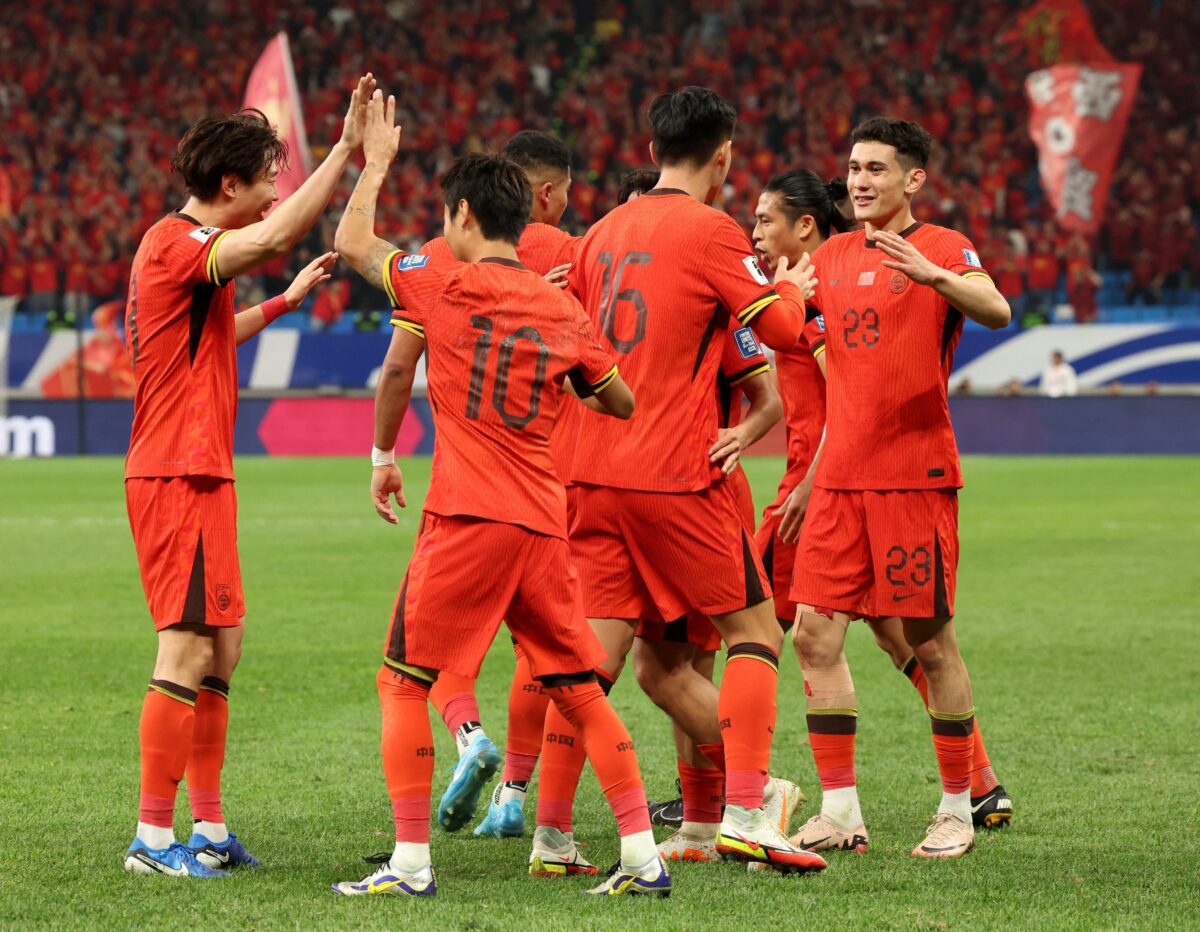 Đội tuyển Trung Quốc nhận lệnh khẩn: Phải thắng Bahrain, HLV Ivankovic sẽ bay chức nếu…- Ảnh 1. Đội tuyển Trung Quốc nhận lệnh khẩn: Phải thắng Bahrain, HLV Ivankovic sẽ bay chức nếu…- Ảnh 1.