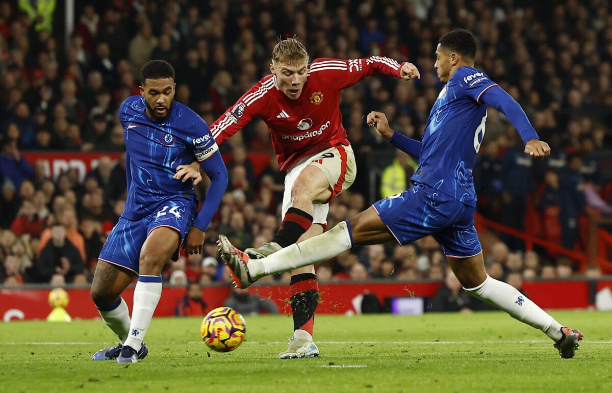 M.U chia điểm Chelsea ở trận đại chiến, tân HLV Amorim gặp khó dù chưa nhậm chức- Ảnh 4. M.U chia điểm Chelsea ở trận đại chiến, tân HLV Amorim gặp khó dù chưa nhậm chức- Ảnh 4.