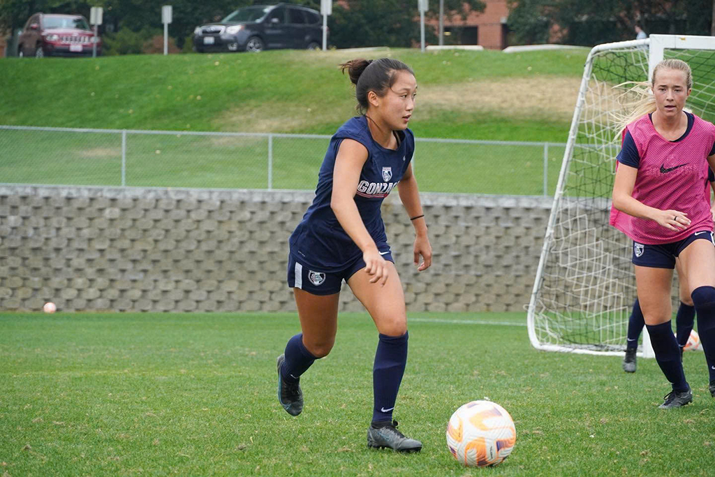 Bộ đôi Việt kiều Mỹ 'tiếp lửa' cho Huỳnh Như- Ảnh 1. Bộ đôi Việt kiều Mỹ 'tiếp lửa' cho Huỳnh Như- Ảnh 1.