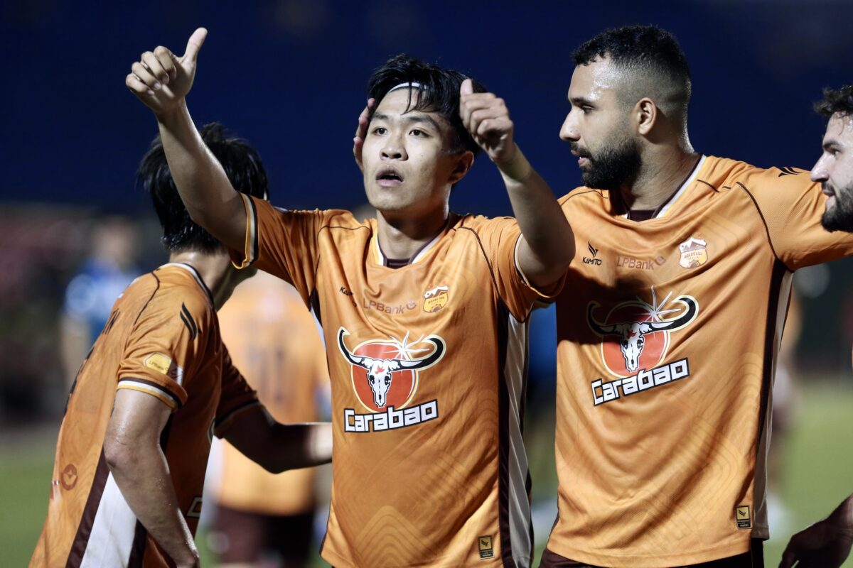 HAGL có dễ lấy 3 điểm ở Lạch Tray, VAR ‘chu du’ sân nào ở vòng 9? - Ảnh 1. HAGL có dễ lấy 3 điểm ở Lạch Tray, VAR ‘chu du’ sân nào ở vòng 9? - Ảnh 1.