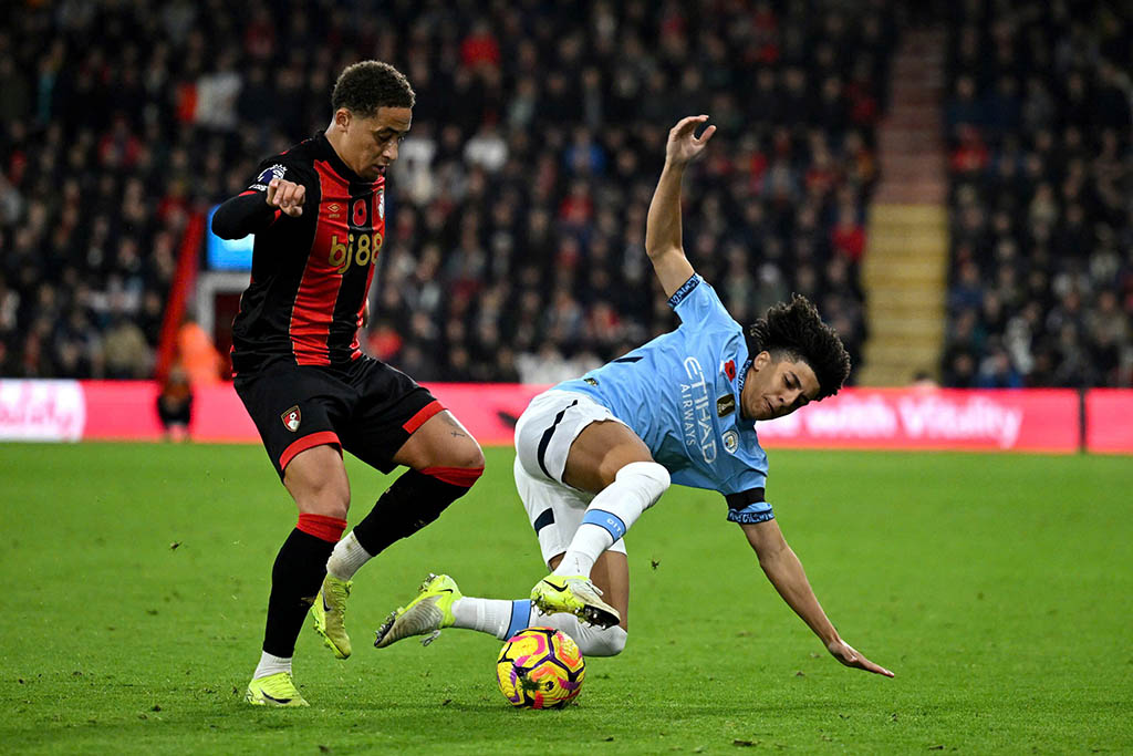 Manchester City thua toàn diện- Ảnh 1. Manchester City thua toàn diện- Ảnh 1.