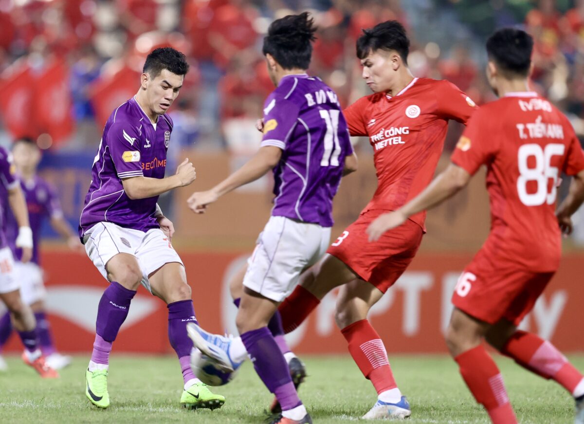 Lịch thi đấu V-League hôm nay: Đại chiến Bình Dương - Nam Định, ngôi đầu đổi chủ?- Ảnh 1. Lịch thi đấu V-League hôm nay: Đại chiến Bình Dương - Nam Định, ngôi đầu đổi chủ?- Ảnh 1.
