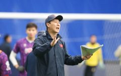 HLV Kim Sang-sik cứng rắn: Đội tuyển Việt Nam phải đoàn kết, đạt kết quả tốt tại AFF Cup HLV Kim Sang-sik cứng rắn: Đội tuyển Việt Nam phải đoàn kết, đạt kết quả tốt tại AFF Cup