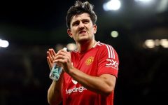 Trung vệ MU được các CLB Premier League săn đón Trung vệ MU được các CLB Premier League săn đón