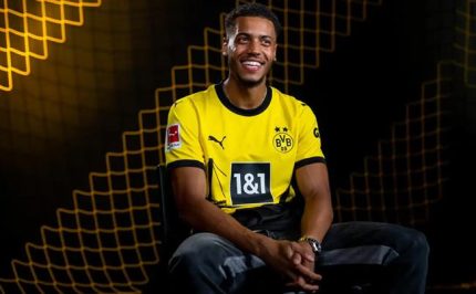 Điểm tin bóng đá tối 9/12: MU giành sao Dortmund với Chelsea Điểm tin bóng đá tối 9/12: MU giành sao Dortmund với Chelsea