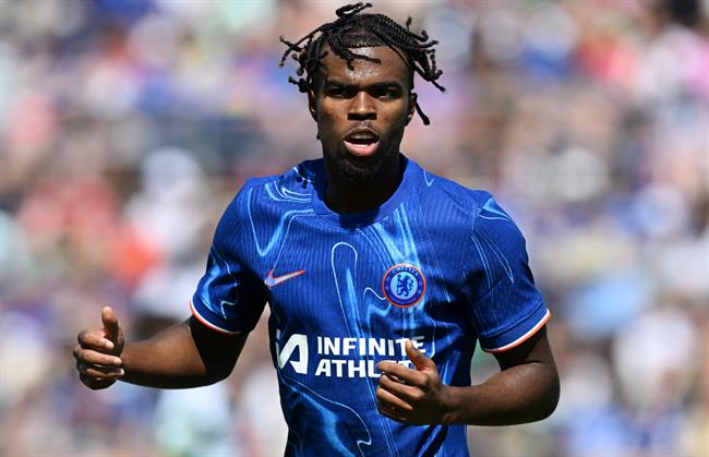 Carney Chukwuemeka đang lên kế hoạch rời Chelsea vào tháng 1 Carney Chukwuemeka dang len ke hoach roi Chelsea vao thang 1