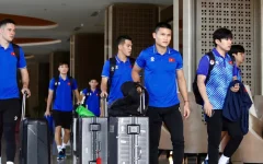 Đội tuyển Việt Nam về nước vào giờ ‘hiểm’, vất vả chồng chất vất vả Đội tuyển Việt Nam về nước vào giờ ‘hiểm’, vất vả chồng chất vất vả