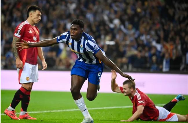 Samuel Omorodion cuối cùng đã gia nhập Porto thay vì Chelsea Samuel Omorodion cuoi cung da gia nhap Porto thay vi Chelsea