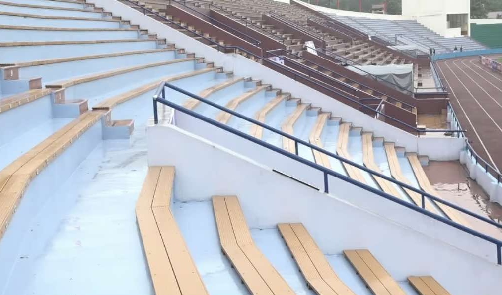 Sân Việt Trì đẹp cỡ nào trước ngày đội tuyển Việt Nam tiếp Indonesia tại AFF Cup?- Ảnh 6. Sân Việt Trì đẹp cỡ nào trước ngày đội tuyển Việt Nam tiếp Indonesia tại AFF Cup?- Ảnh 6.