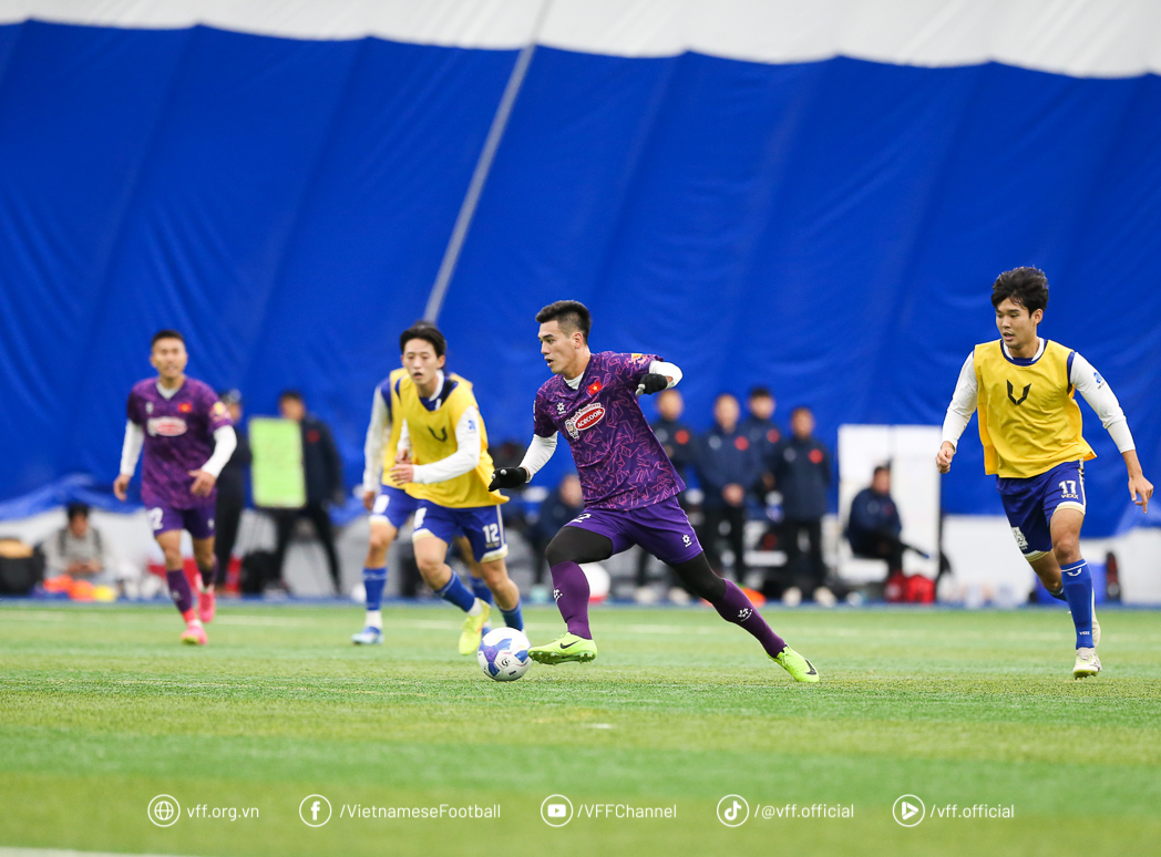 Hàng tấn công đội tuyển Việt Nam sở hữu phong độ đáng nể: Ông Kim bớt lo!- Ảnh 2. Hàng tấn công đội tuyển Việt Nam sở hữu phong độ đáng nể: Ông Kim bớt lo!- Ảnh 2.