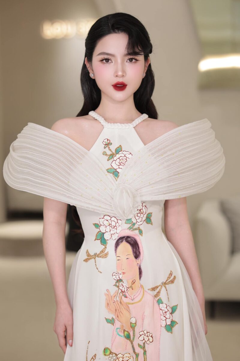 Bà xã Quang Hải: Đẹp chuẩn "gái một con trông mòn con mắt" - 10