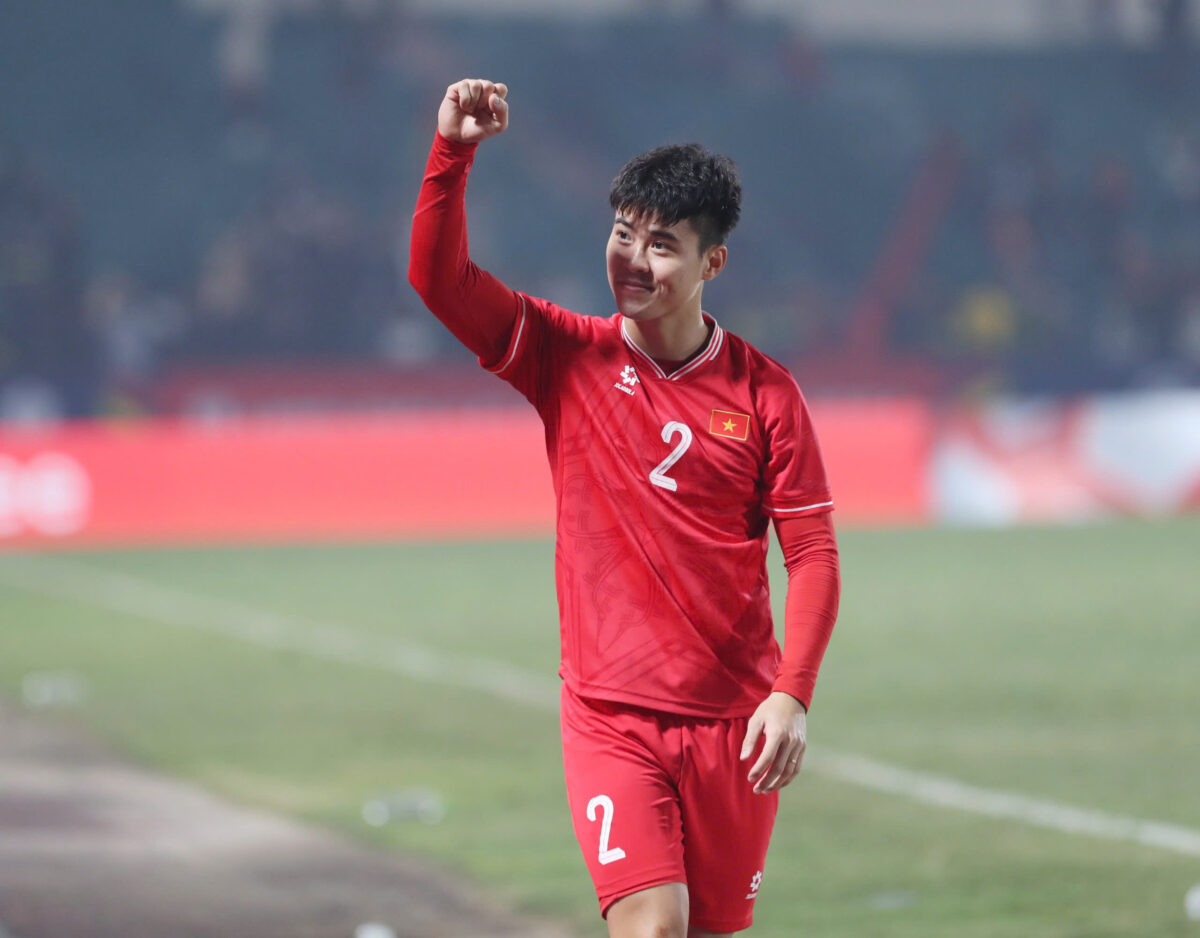 Duy Mạnh: 'Người hâm mộ nghĩ trận tái đấu Singapore dễ dàng, nhưng...'- Ảnh 1. Duy Mạnh: 'Người hâm mộ nghĩ trận tái đấu Singapore dễ dàng, nhưng...'- Ảnh 1.