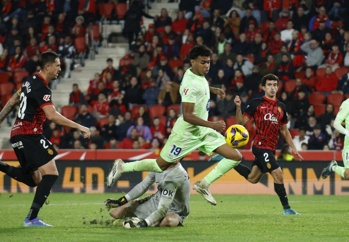 Lamine Yamal (giữa) trở lại lập tức giúp Barcelona có chiến thắng Lamine Yamal (giữa) trở lại lập tức giúp Barcelona có chiến thắng