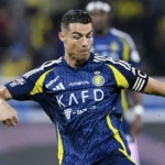 Erling Haaland và Ronaldo mỗi ngày kiếm được bao nhiêu tiền khi ký hợp đồng mới? Erling Haaland và Ronaldo mỗi ngày kiếm được bao nhiêu tiền khi ký hợp đồng mới?