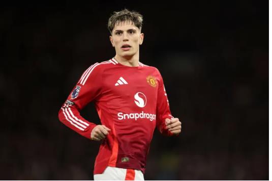 Rio Ferdinand lo ngại Ruben Amorim mắc sai lầm trên TTCN Rio Ferdinand lo ngai Ruben Amorim mac sai lam tren TTCN