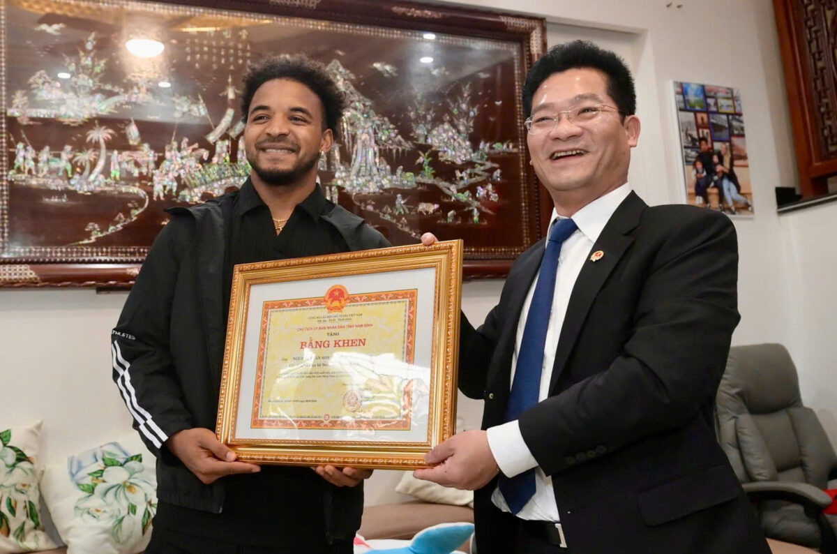 Về Nam Định đón tết, Xuân Son lập tức ‘yêu cầu’ vợ làm ngay món ngọt ngào này- Ảnh 3. Về Nam Định đón tết, Xuân Son lập tức ‘yêu cầu’ vợ làm ngay món ngọt ngào này- Ảnh 3.