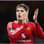 Lý do Garnacho ở lại Man United Lý do Garnacho ở lại Man United