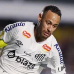 Neymar chính thức trở lại sân cỏ, tiết lộ số tiền thuê trực thăng mỗi ngày Neymar chính thức trở lại sân cỏ, tiết lộ số tiền thuê trực thăng mỗi ngày