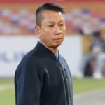 Nhiều HLV ở V-League bị cấm chỉ đạo: Đừng làm gương xấu cho học trò! Nhiều HLV ở V-League bị cấm chỉ đạo: Đừng làm gương xấu cho học trò!