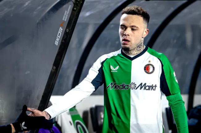 Quilindschy Hartman không thể tới Chelsea ở Hè 2024 vì chấn thương. Quilindschy Hartman khong the toi Chelsea o He 2024 vi chan thuong.