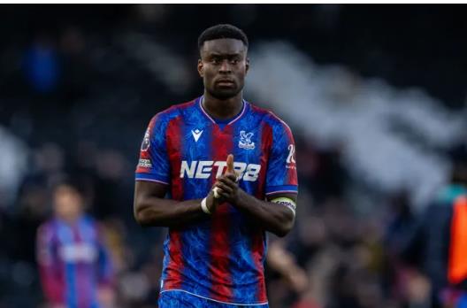 Marc Guehi là bản hợp đồng hoàn hảo cho MU Marc Guehi la ban hop dong hoan hao cho MU