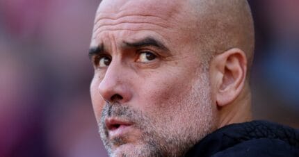 HLV Pep thừa nhận tình cảnh rối bời của Man City, Barcelona hoãn trận vì bác sĩ qua đời HLV Pep thừa nhận tình cảnh rối bời của Man City, Barcelona hoãn trận vì bác sĩ qua đời