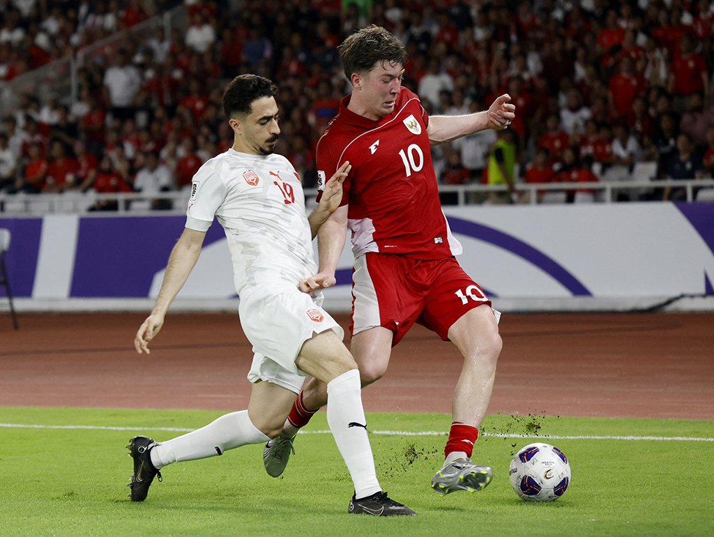 Indonesia vẫn còn cơ hội giành vé chính thức dự World Cup 2026: HLV Kluivert nói gì?- Ảnh 1. Indonesia vẫn còn cơ hội giành vé chính thức dự World Cup 2026: HLV Kluivert nói gì?- Ảnh 1.