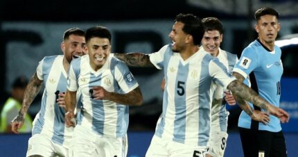Đàn em Messi lập công, đội tuyển Argentina cầm vé dự World Cup 2026 trong tay Đàn em Messi lập công, đội tuyển Argentina cầm vé dự World Cup 2026 trong tay