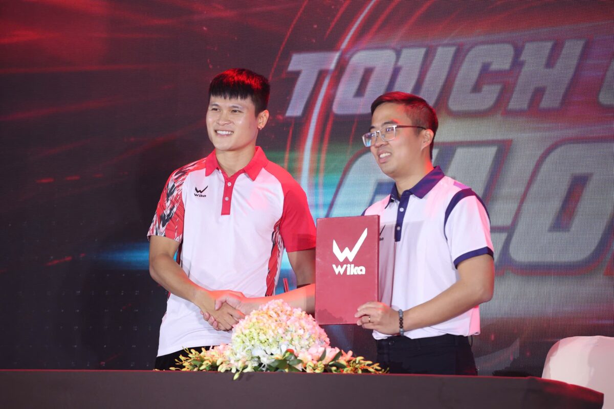 Tuyển thủ Phạm Tuấn Hải trở thành đại sứ của thương hiệu thể thao Việt- Ảnh 1. Tuyển thủ Phạm Tuấn Hải trở thành đại sứ của thương hiệu thể thao Việt- Ảnh 1.