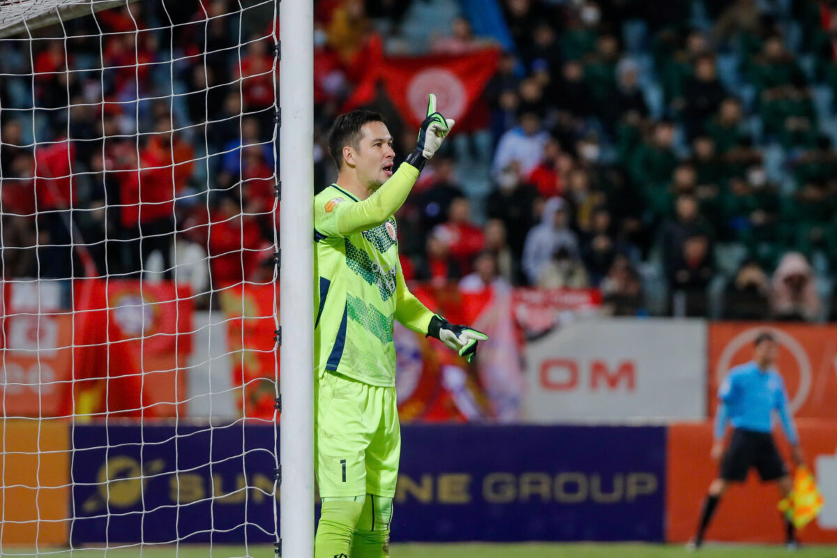 CLB CAHN hòa thất vọng SLNA: Hết cửa tranh vô địch?- Ảnh 1. CLB CAHN hòa thất vọng SLNA: Hết cửa tranh vô địch?- Ảnh 1.