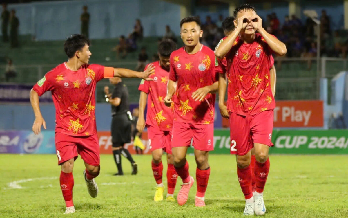 Đội của Công Phượng đấu 'sống còn' với PVF-CAND: VAR tiếp tục xuất trận- Ảnh 1. Đội của Công Phượng đấu 'sống còn' với PVF-CAND: VAR tiếp tục xuất trận- Ảnh 1.